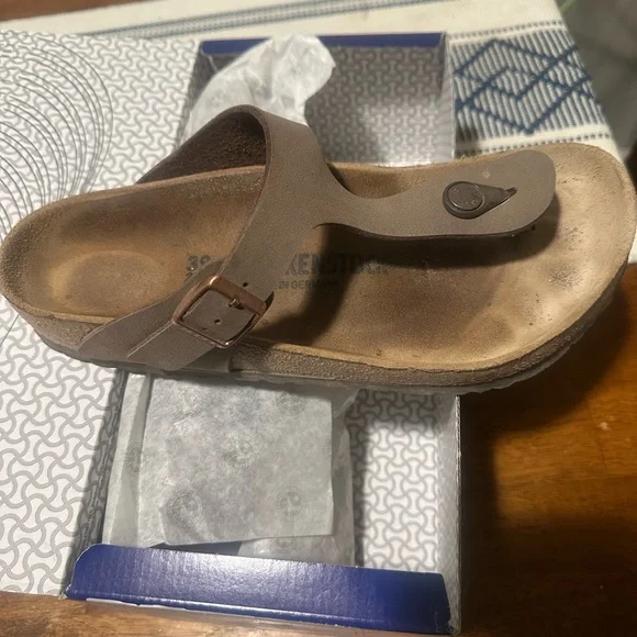 Birkenstock Gizeh BS Sandals - Rich Brown - Picture 2 of 3